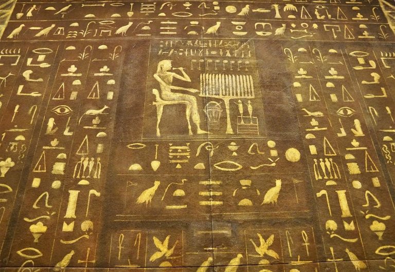 Simbologia esoterica degli iniziati